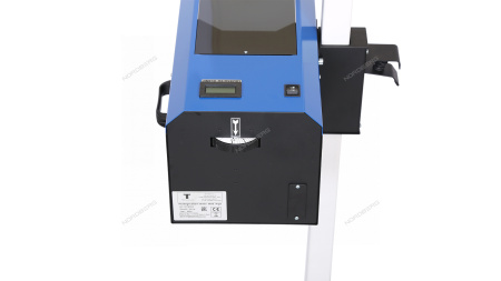 Устройство для проверки и регулировки света фар NTF2