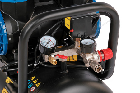 Компрессор безмасляный 220В, ресив. 50л, 500 л/мин NCEO50/500